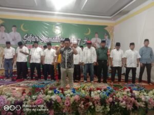 Bupati PMA ( Putera Mahkota Alam Hasibuan SE bersama rombongan