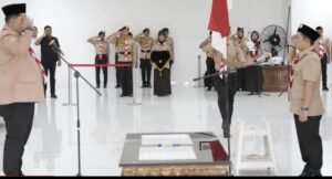 Foto : Kiri, Dr Dikky Anugerah Panjaitan, Kanan, PMA Putera Mahkota Alam Hasibuan SE ( Bupati Padang Lawas )