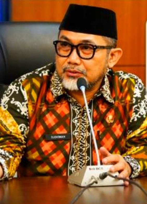 Foto : DR Sudirman SH MH, Sekda Provinsi Jambi
