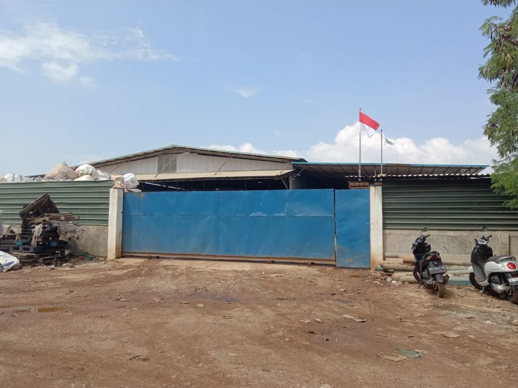 Lokasi pabrik PT ESUN Kabil Punggur Batam tanpa plang nama perusahaan.